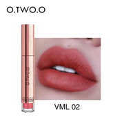 O.TWO.O Matte Liquid Lipstick