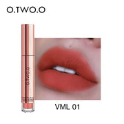 O.TWO.O Matte Liquid Lipstick